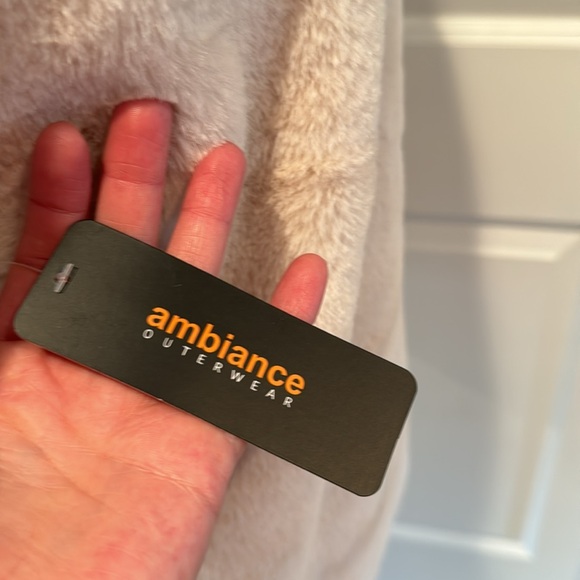 Boho Faux Fur Jacket - Picture 5 of 6